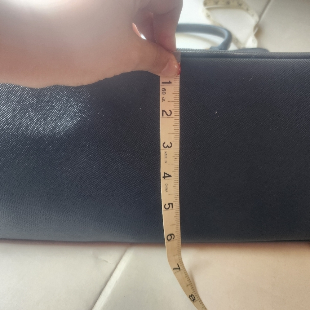🌸 Prada | Handbag | Medoum sized bag - Picture 5 of 16